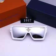 New Ladies Fashion Classic Sunglasses in 2022