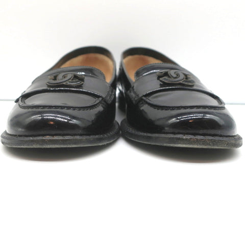 08P CC Loafers Black Patent Leather Size 39.5 Slip-On Flats