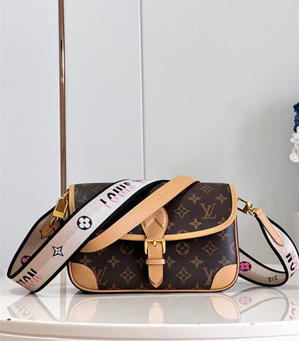 2023 Luxury VL Retro  Handbag