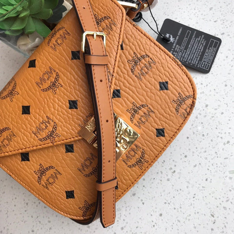 Shoulder Bag In