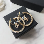 Asymmetric pearl rhinestone earrings