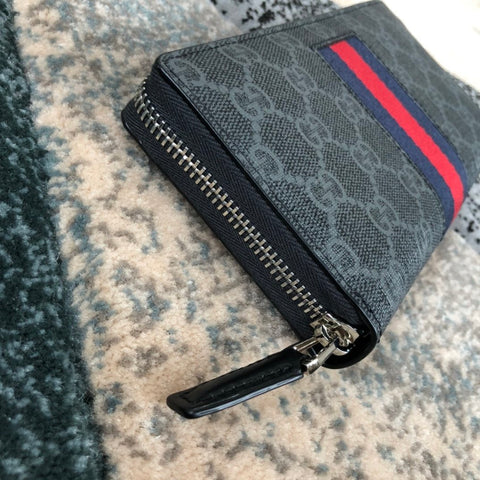 M Matte Black Large G U // C C I Wallet