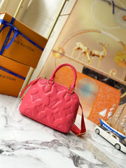 L fashion handbag