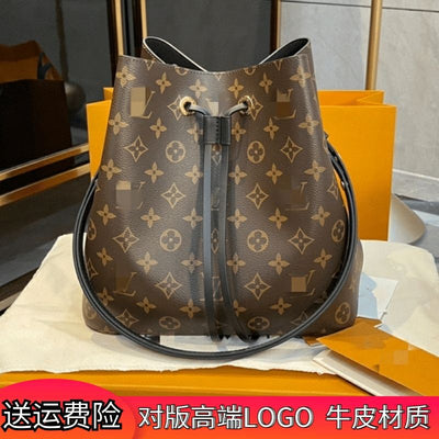 2022 new v bucket bag