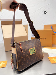 2023 VL handbag -117