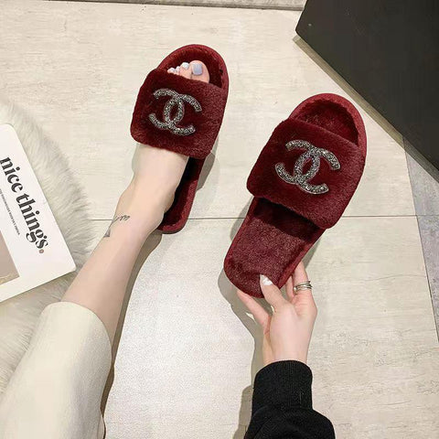 Luxury Rhinestone Home Shoes Flat Slippers  plush slippers