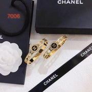 2022 Luxury Color Contrast Double C Bracelet