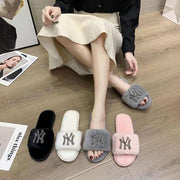 Women's fashion warm artificial fur indoor non-slip comfortable flat slippers