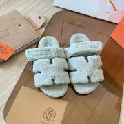 2023 Autumn and Winter lamb hair slippers