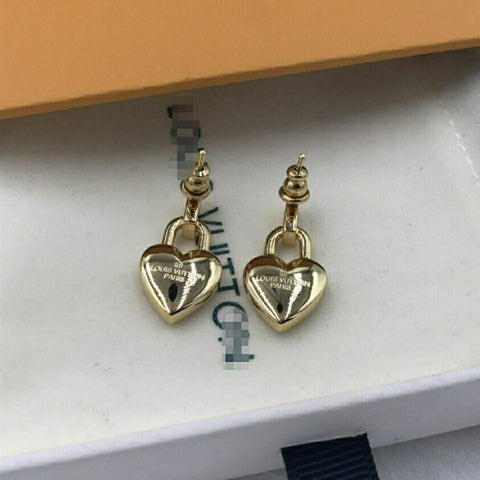 Diamond inlaid love necklace female earrings