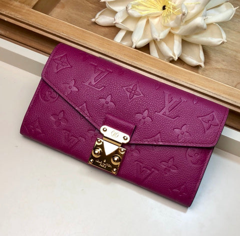 L fashion Wallet