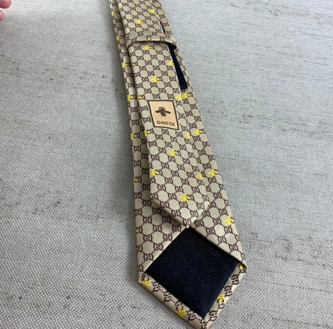 gucci necktie