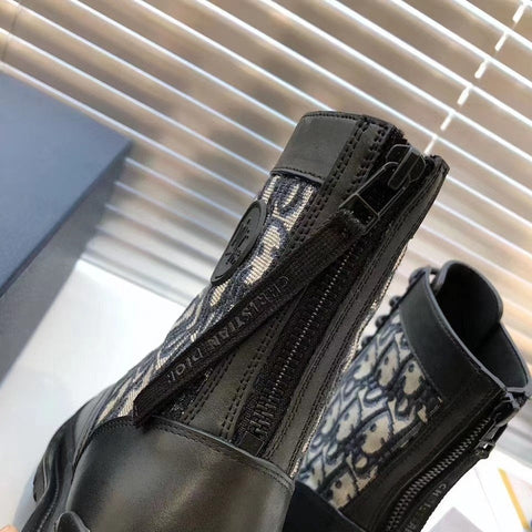 D I 0 R - Zip Boots