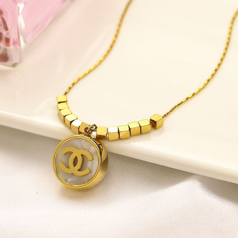 Fashion simple titanium steel gold-plated necklace