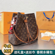 Champagne barrel large capacity handbag