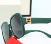 GRADIENT COLOR SUNGLASSES FOR WOMEN