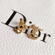 Fashion sparkling earrings