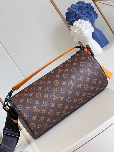 2023 Luxury VL  Cylindrical crossbody bag