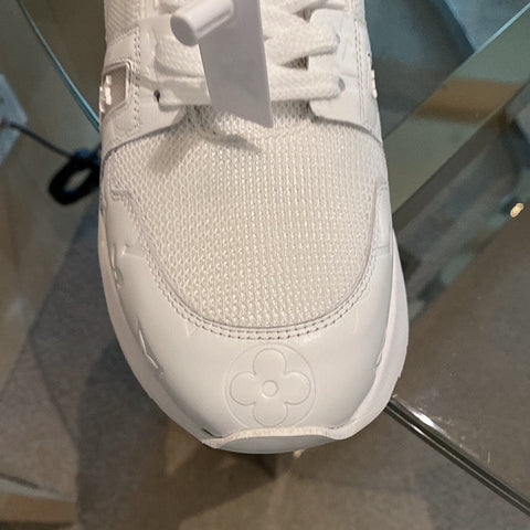 L V Whitetop Sneaker [White]