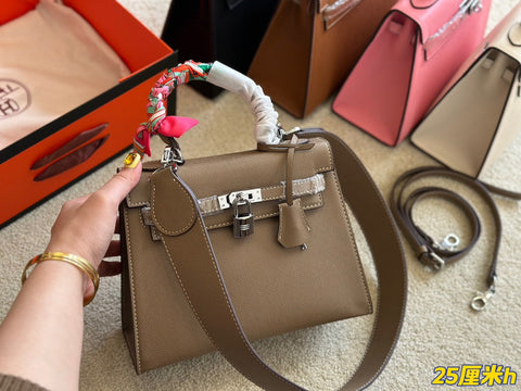 2023 her handbag -163