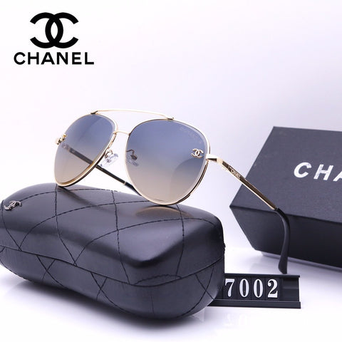 Classical Fashion Women Sunglasses