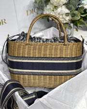 D I o r wicker 28*21*12 cm