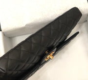 Chanel clutch black