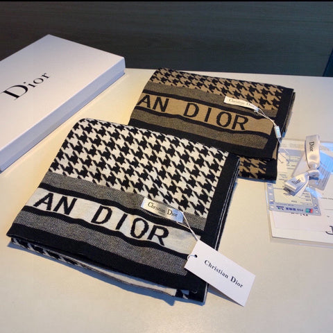 Dior scarf