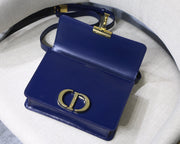 D i o r Montaigne navy 24 x 17 x 8 cm