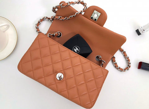 Chanel classic 25 cm brown