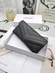 C h a n e l wallet