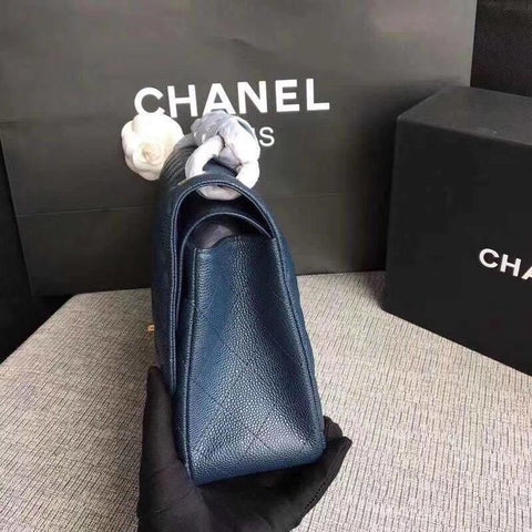 Chanel caviar navy 30cm