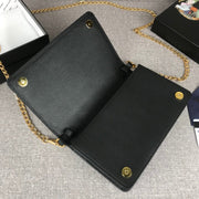 Prada 5 colors