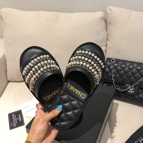 Chanel slides 2colors