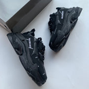 Balenciaga black