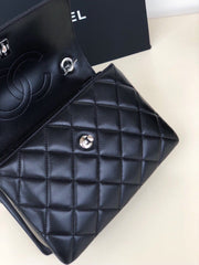 BLACK FASHION HANDBAG