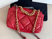 C red handbag