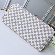 L v neverfull white