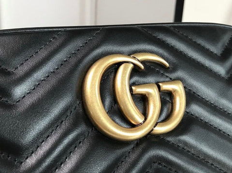 Gucci black 24x12x7cm