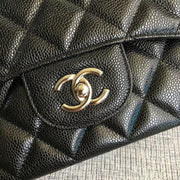 Chanel caviar jumbo max 33cm