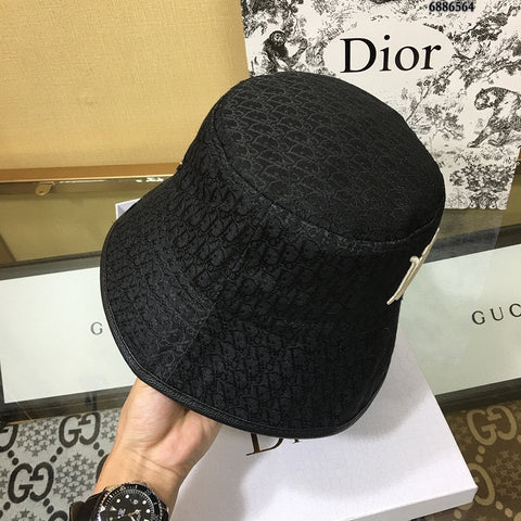 Dior bucket hat