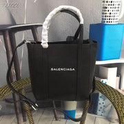 Balenciaga b 18 cm