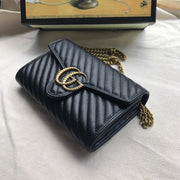 GG wallet bag b/w