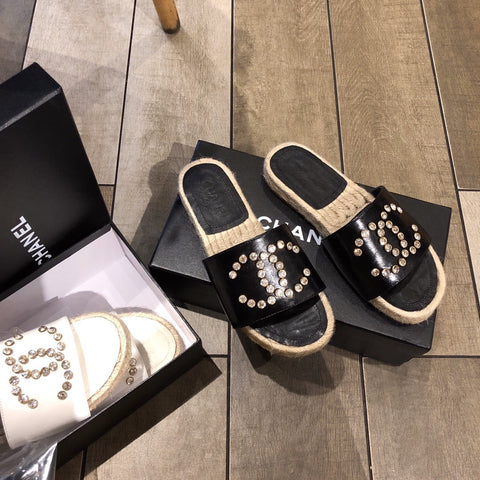 Chanel slides