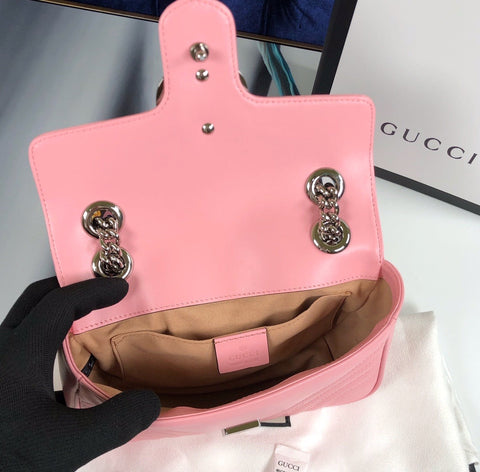 Gucci pink 22cm