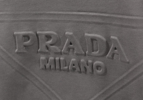 P r a d a T-shirt