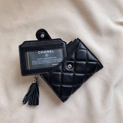 Black wallet