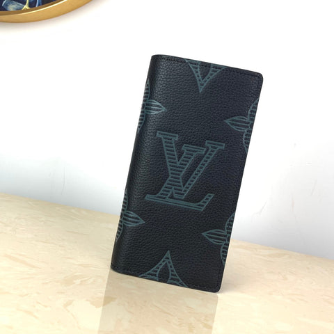 L v wallet 10 x 19 x 2 cm