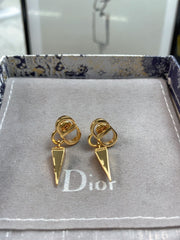 D i o r earrings