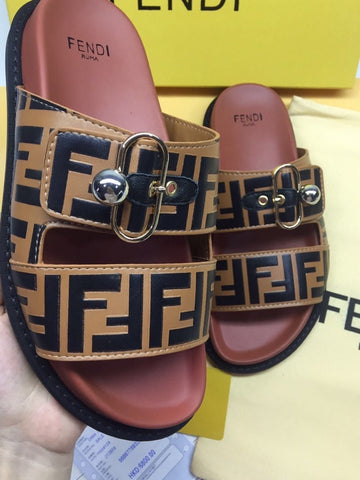 Fendi slides